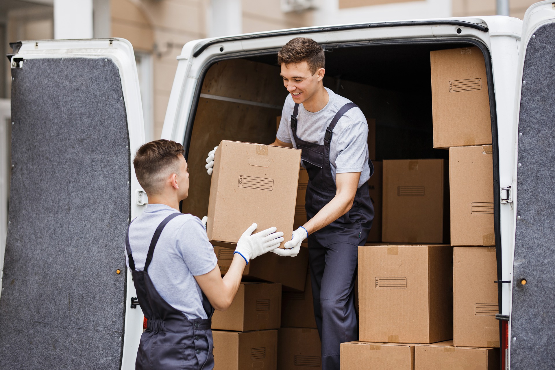 ¿Qué Servicios de Mudanzas Ofrecemos?