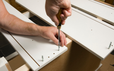 Mudanzas con montaje de muebles: la solución completa para tu traslado
